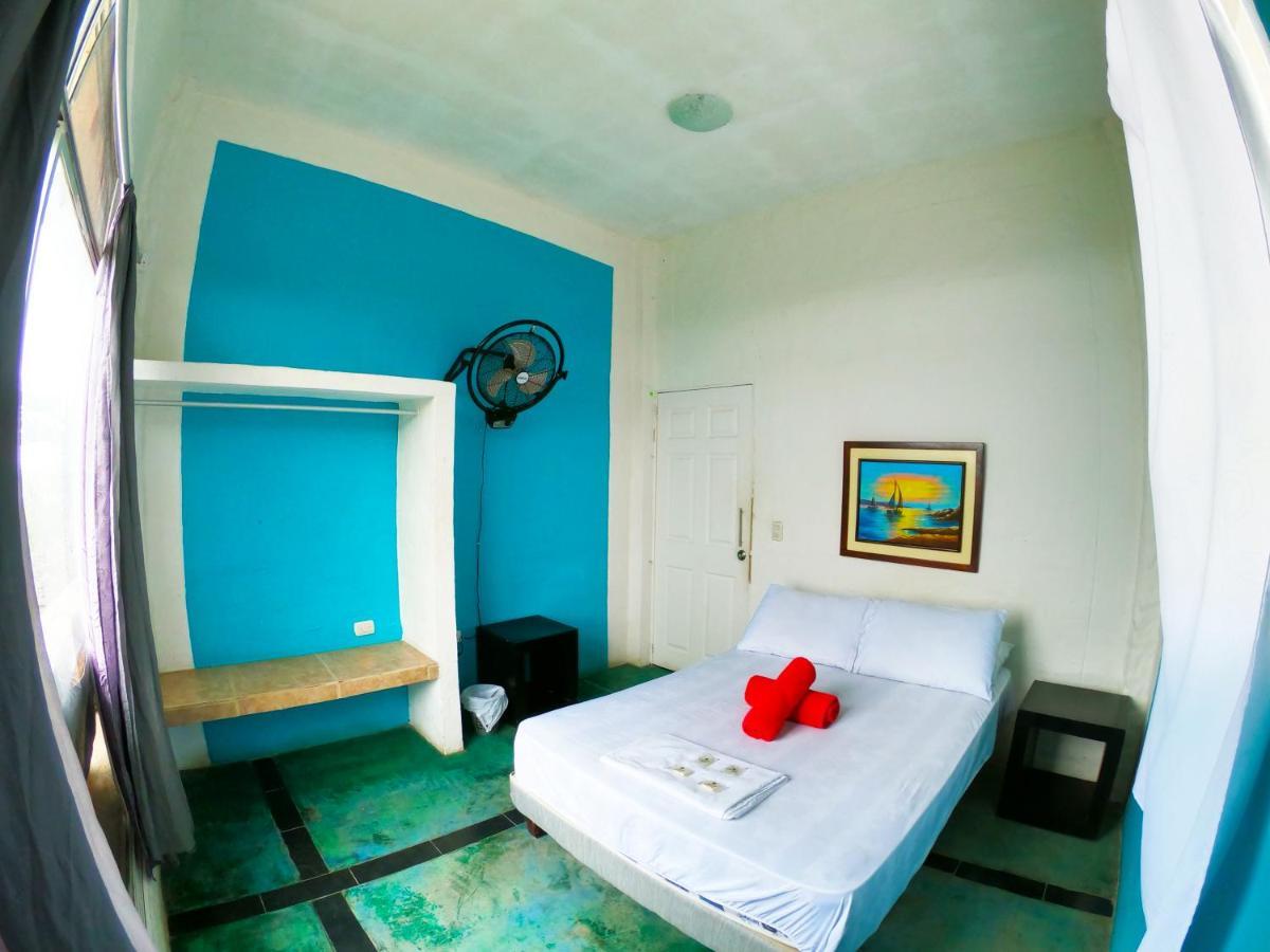 Montañita Kiwi Suites Hostel المظهر الخارجي الصورة