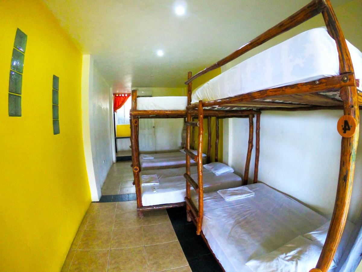 Montañita Kiwi Suites Hostel المظهر الخارجي الصورة