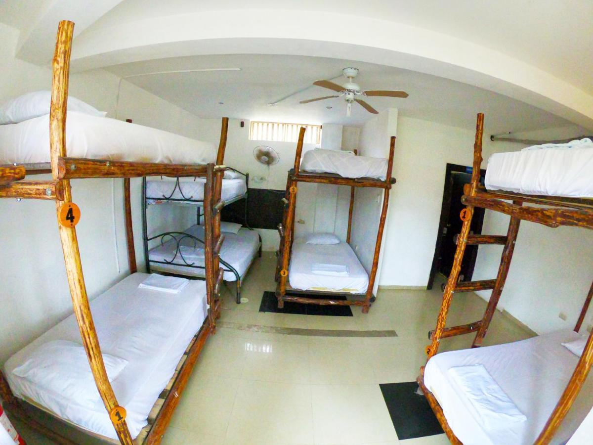Montañita Kiwi Suites Hostel المظهر الخارجي الصورة