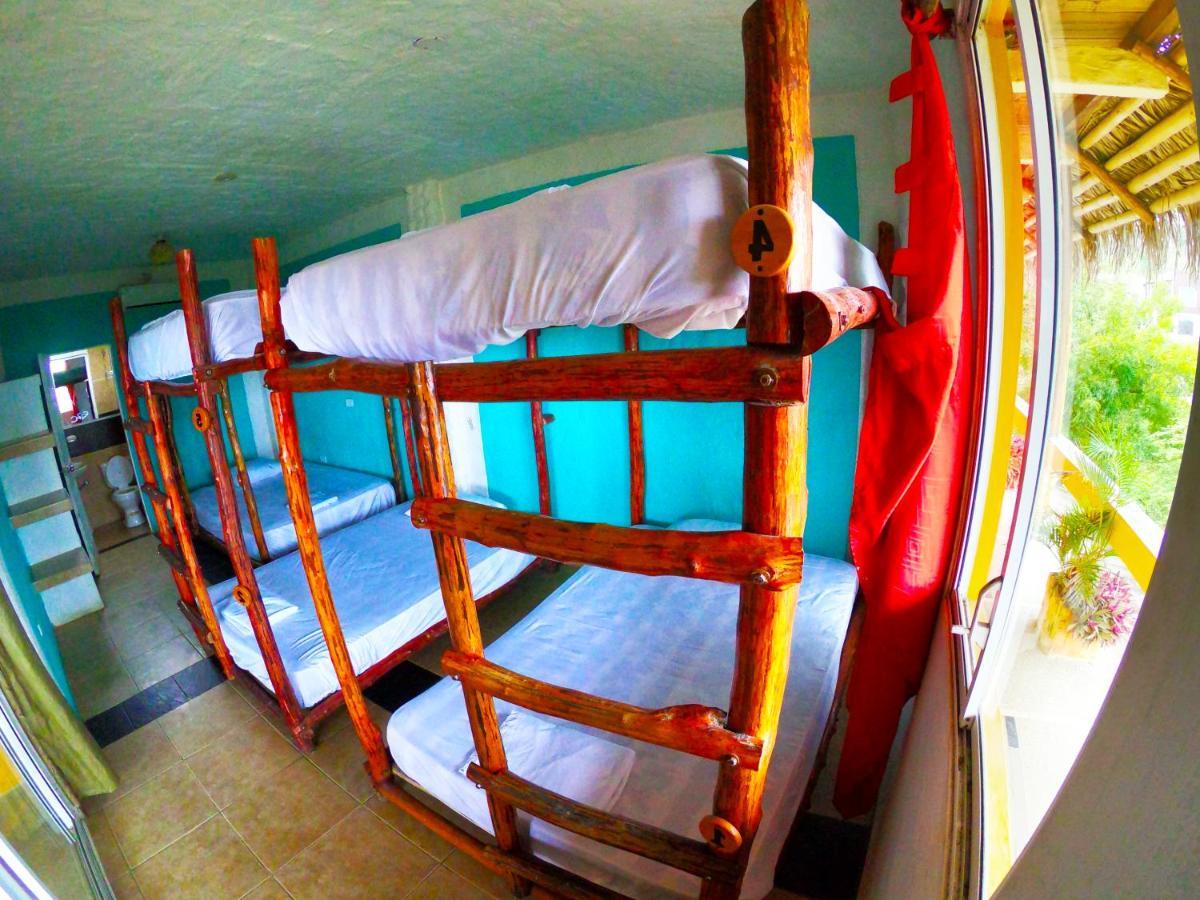 Montañita Kiwi Suites Hostel المظهر الخارجي الصورة