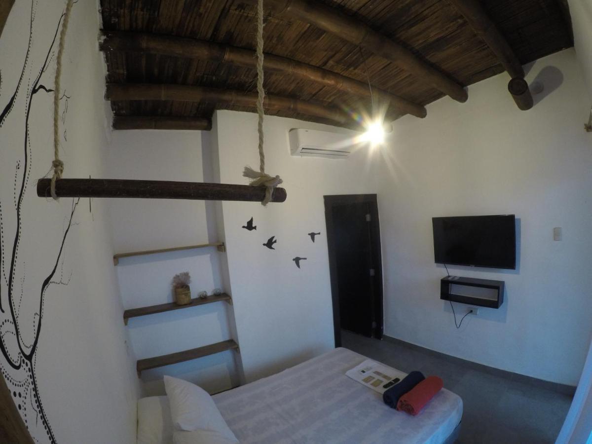 Montañita Kiwi Suites Hostel المظهر الخارجي الصورة