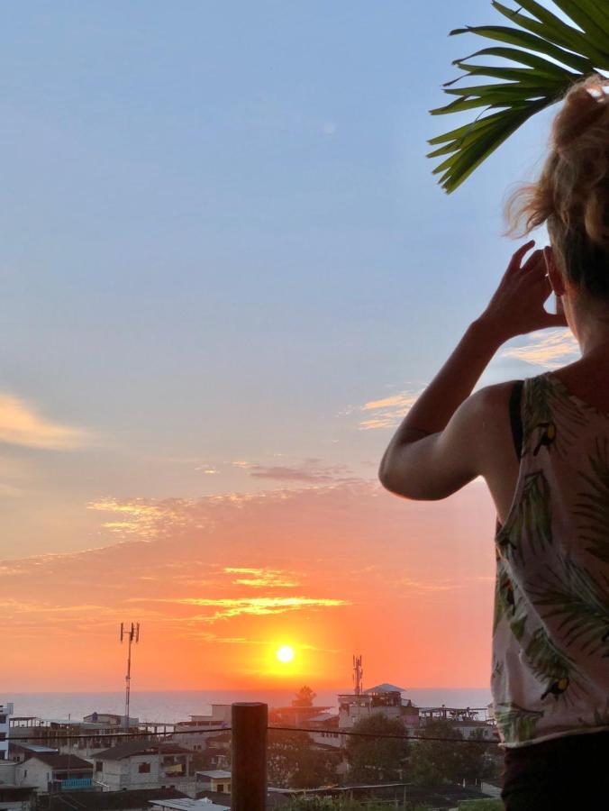 Montañita Kiwi Suites Hostel المظهر الخارجي الصورة